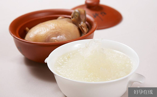 产后喝鸡汤还是鸽子汤